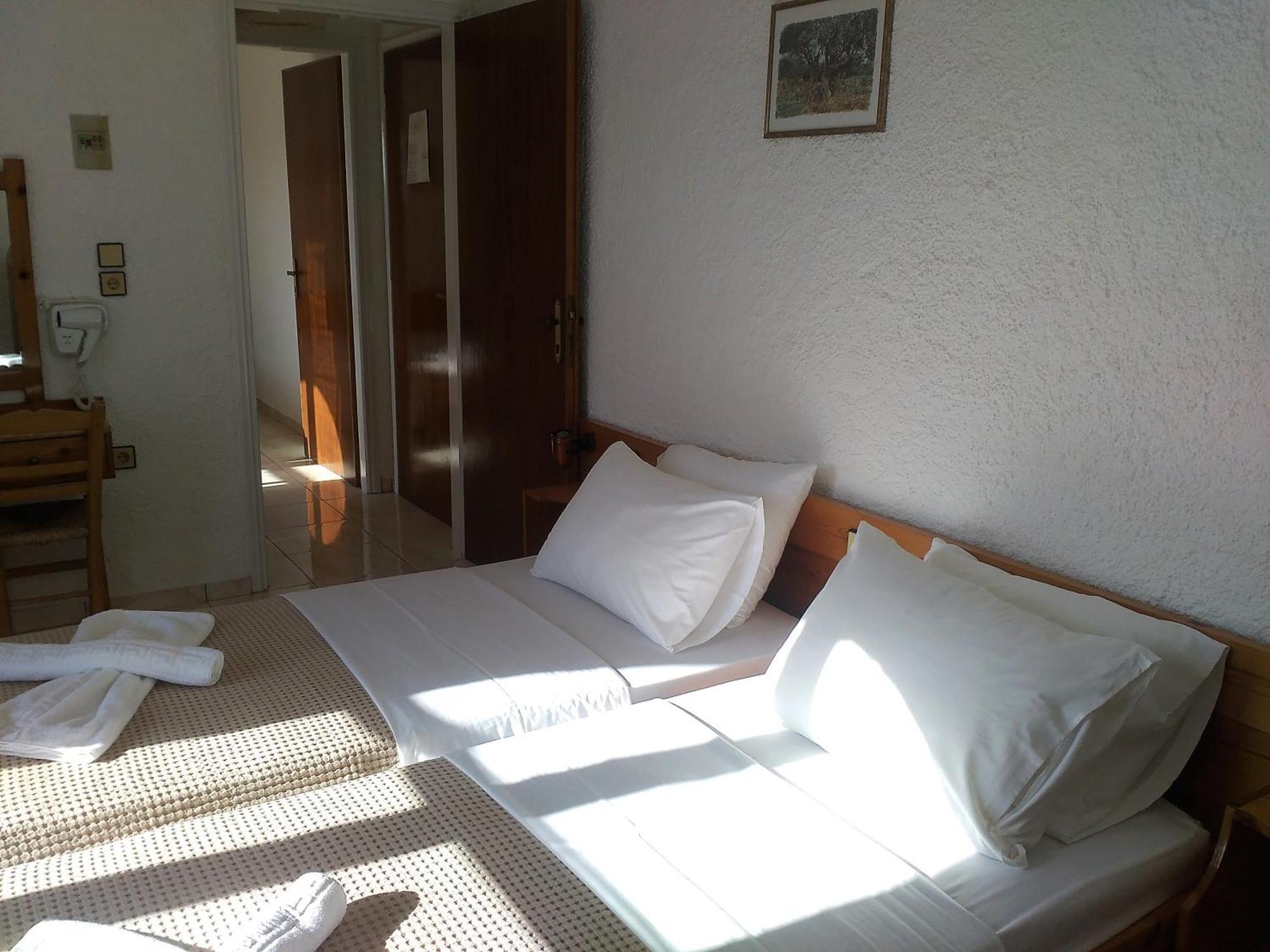 Lefka Hotel Kolimvárion Ngoại thất bức ảnh